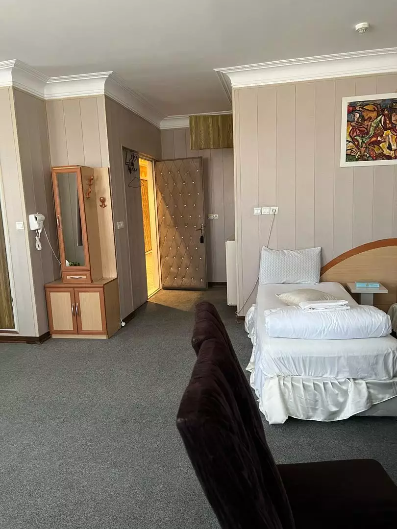 Alibaba https://cdn.alibaba.ir/ostorage/hotel-accommodation-images/67c2c62d31ce2147606d0590_نه تخته (1).webp